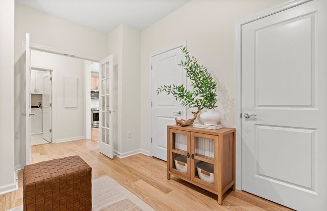 30 Coppersmith Way 108, Canton, MA 02021