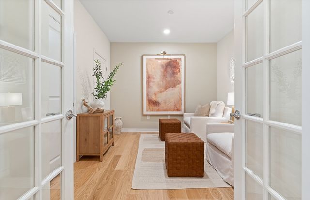 30 Coppersmith Way 108, Canton, MA 02021