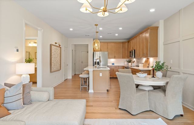 30 Coppersmith Way 108, Canton, MA 02021