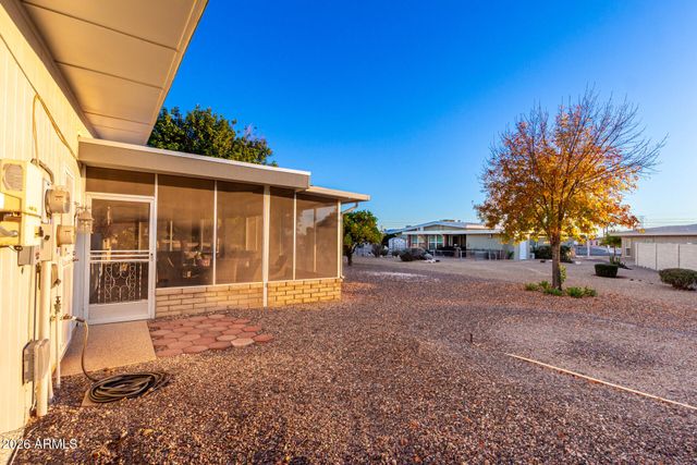 11113 W PALMERAS Drive, Sun City, AZ 85373