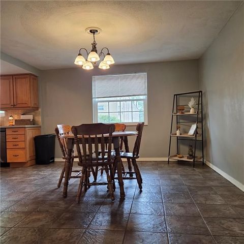 102 Raleigh Ct, Ross Twp, PA 15237
