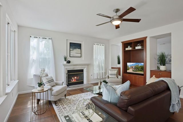 2256 Heavenly Way, Lodi, CA 95242