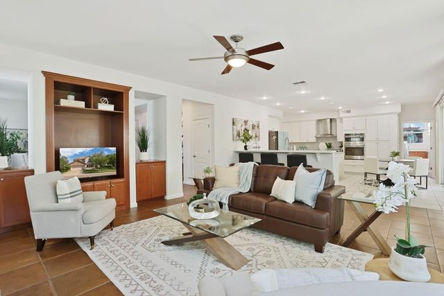 2256 Heavenly Way, Lodi, CA 95242