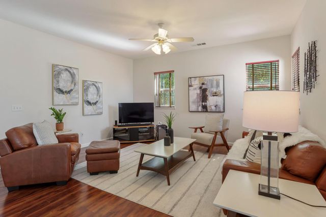 2256 Heavenly Way, Lodi, CA 95242