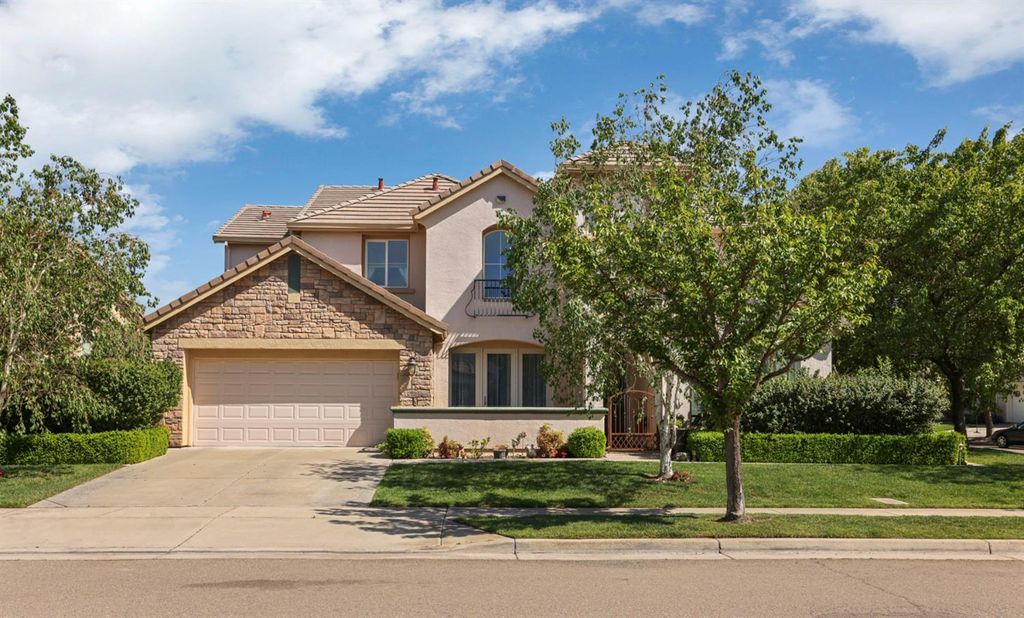 2256 Heavenly Way, Lodi, CA 95242