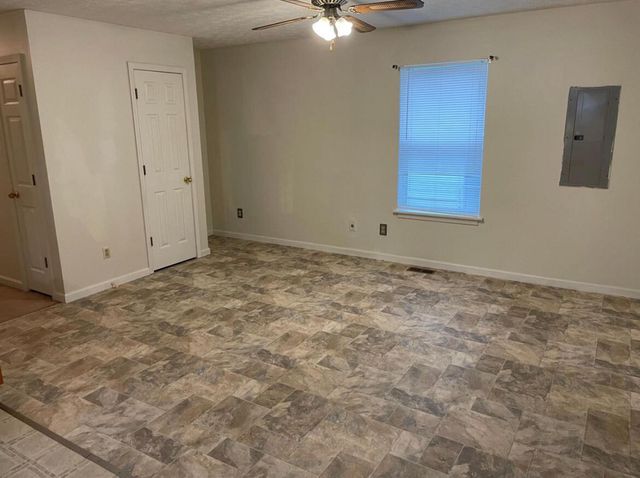 19 3rd Street, Winchester, KY 40391