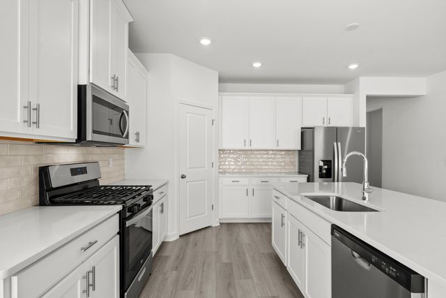 1001 Lauryn Oak Loop, Longs, SC 29568