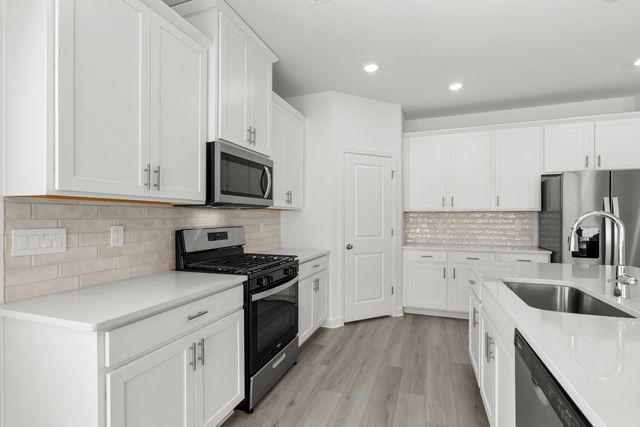 1001 Lauryn Oak Loop, Longs, SC 29568