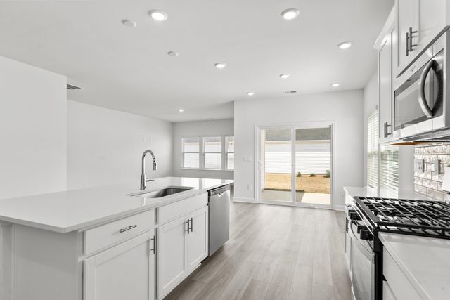 1001 Lauryn Oak Loop, Longs, SC 29568