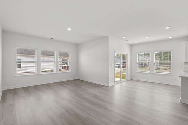 1001 Lauryn Oak Loop, Longs, SC 29568