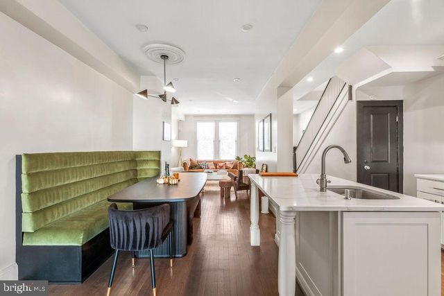 318 TODD PL NE, Washington, DC 20002