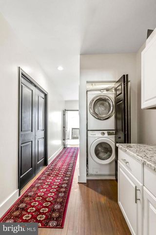 318 TODD PL NE, Washington, DC 20002