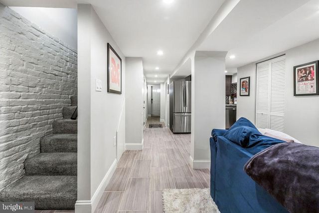 318 TODD PL NE, Washington, DC 20002