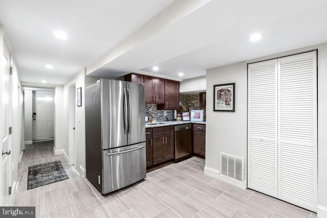 318 TODD PL NE, Washington, DC 20002