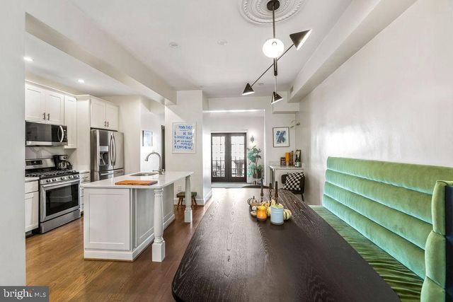 318 TODD PL NE, Washington, DC 20002