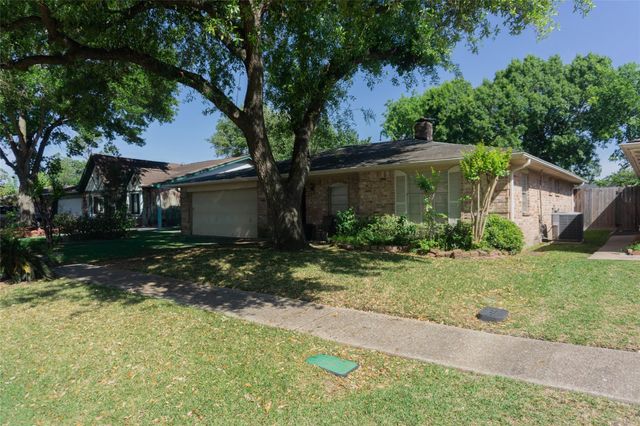 13826 Southline Road, Sugar Land, TX 77498