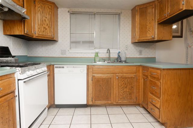 13826 Southline Road, Sugar Land, TX 77498