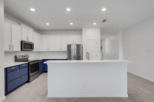 645 BLACK EAGLE DRIVE, Groveland, FL 34736