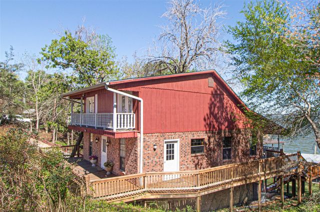 158 Johns Drive, Livingston, TX 77351