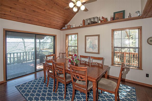 158 Johns Drive, Livingston, TX 77351