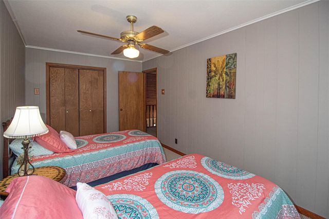 158 Johns Drive, Livingston, TX 77351