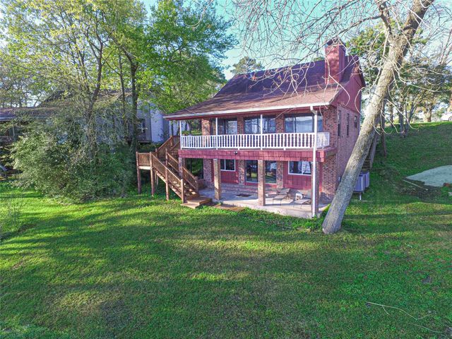 158 Johns Drive, Livingston, TX 77351