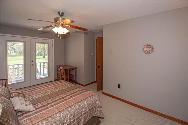 158 Johns Drive, Livingston, TX 77351