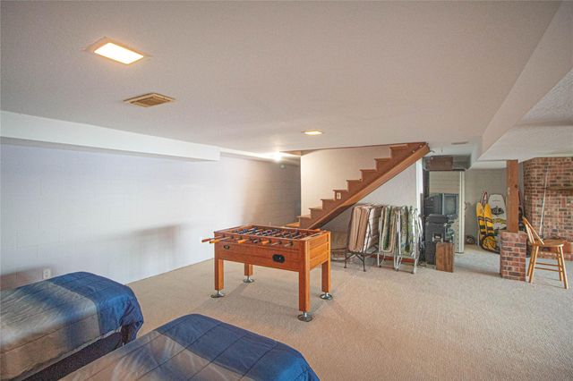 158 Johns Drive, Livingston, TX 77351