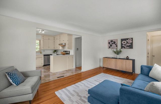 424 Tyler Avenue S, Edina, MN 55343