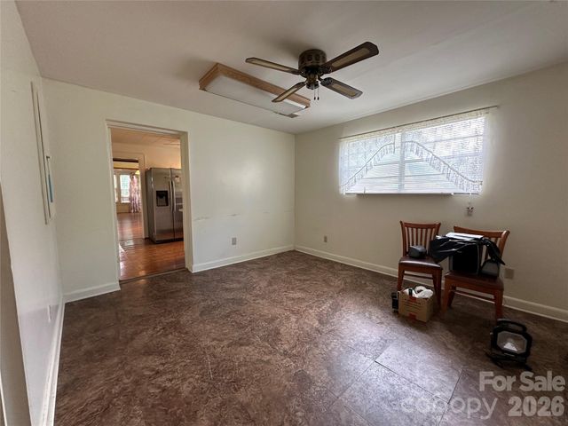 502 Connelly Springs Road SW, Lenoir, NC 28645