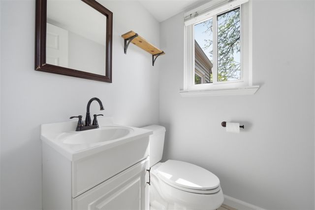 10052 Wolfriver Drive, Plymouth, MI 48170