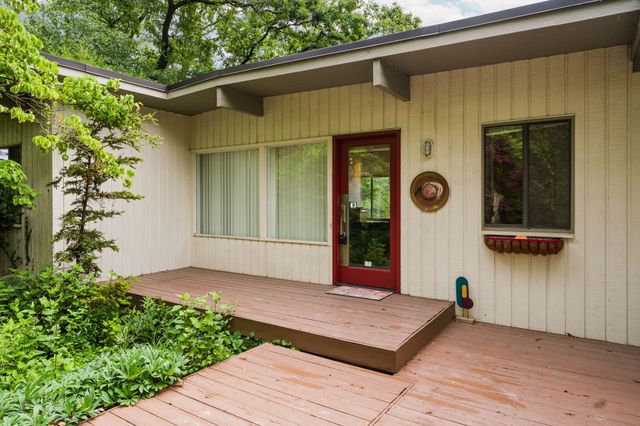 3595 E Huron River Drive, Ann Arbor, MI 48104