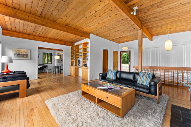 3595 E Huron River Drive, Ann Arbor, MI 48104