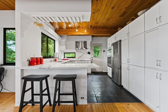 3595 E Huron River Drive, Ann Arbor, MI 48104