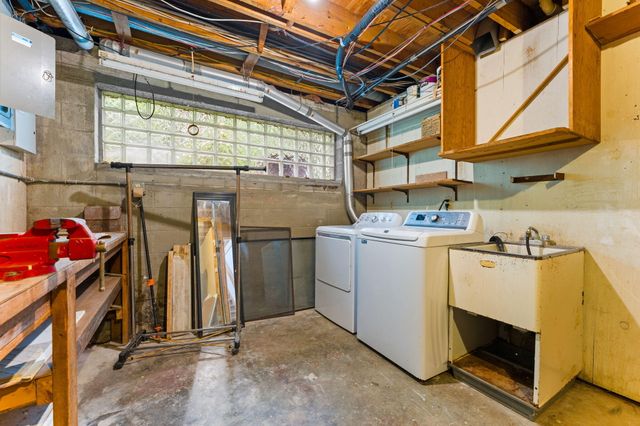 3595 E Huron River Drive, Ann Arbor, MI 48104
