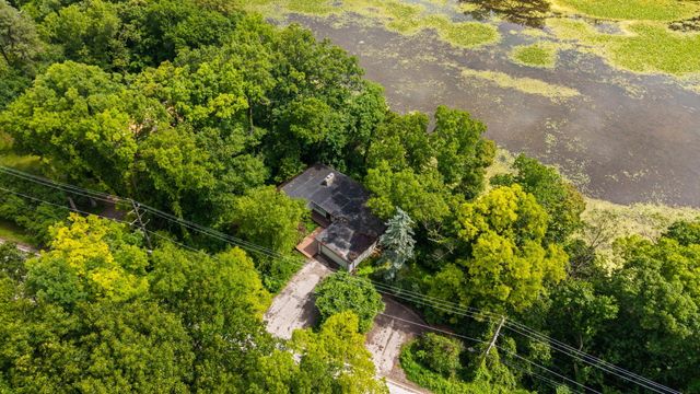 3595 E Huron River Drive, Ann Arbor, MI 48104