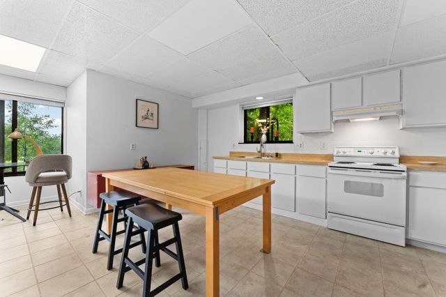 3595 E Huron River Drive, Ann Arbor, MI 48104