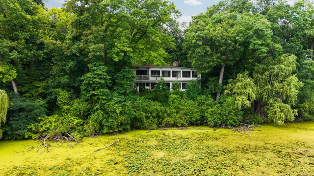 3595 E Huron River Drive, Ann Arbor, MI 48104