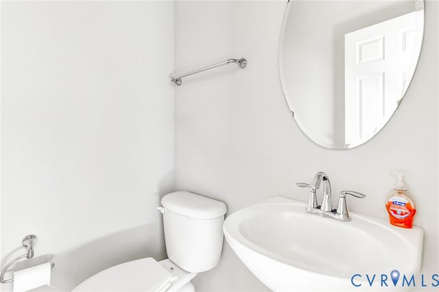 8087 Belton Cir, Mechanicsville, VA 23116