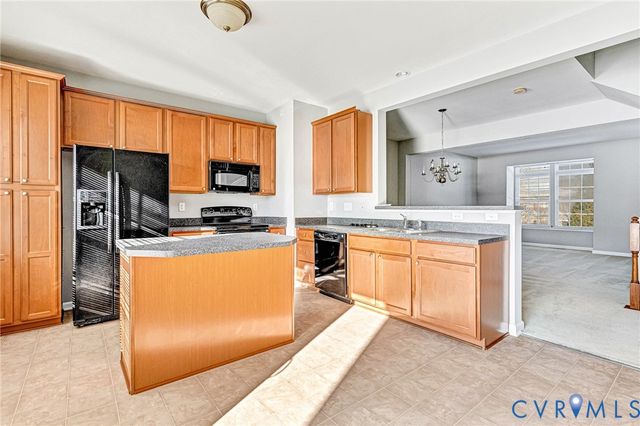 8087 Belton Cir, Mechanicsville, VA 23116