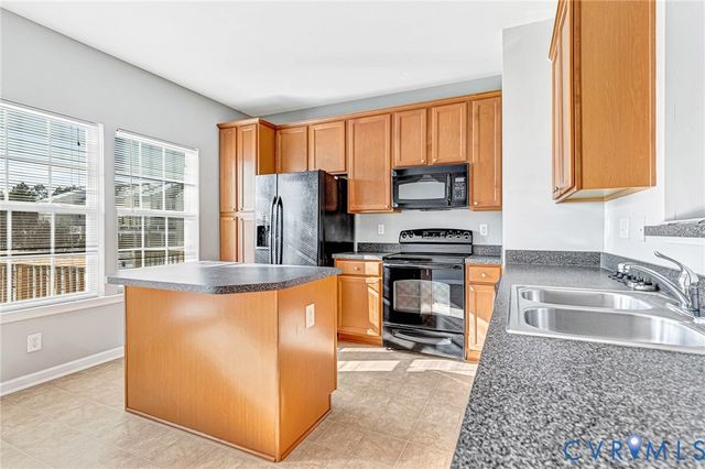 8087 Belton Cir, Mechanicsville, VA 23116