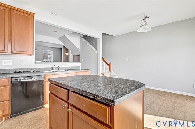 8087 Belton Cir, Mechanicsville, VA 23116