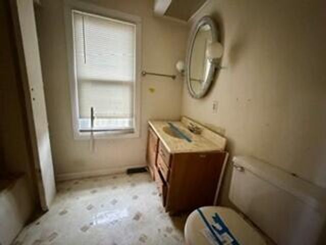 1921 E Coolspring Avenue, Trail Creek, IN 46360