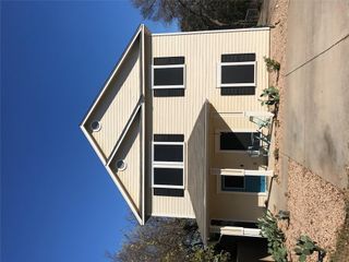 1307 Walnut Ave A, Austin, TX 78702