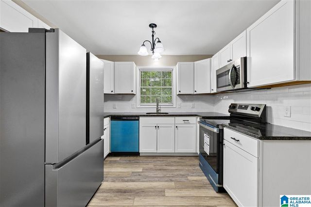 613 TUPELO ROAD, Center Point, AL 35215