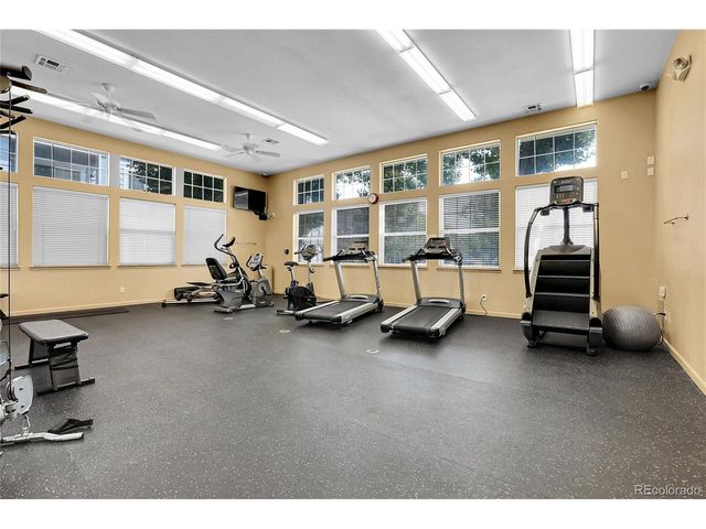 5255 Memphis St 10-1023, Denver, CO 80239