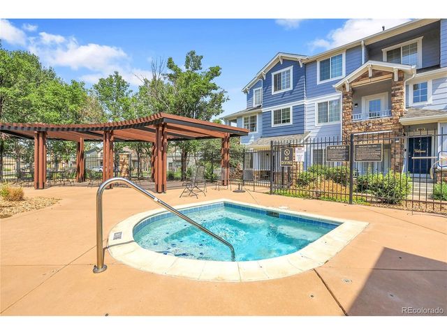 5255 Memphis St 10-1023, Denver, CO 80239
