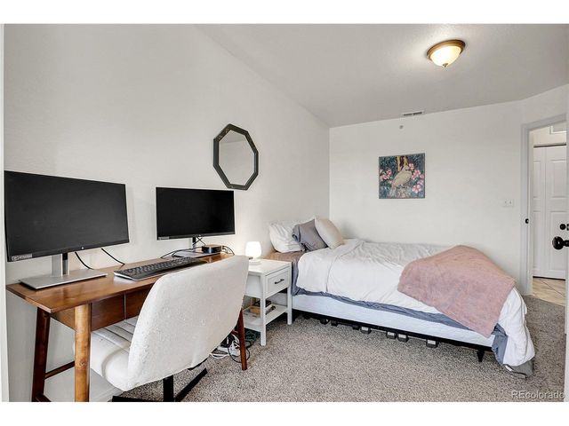 5255 Memphis St 10-1023, Denver, CO 80239