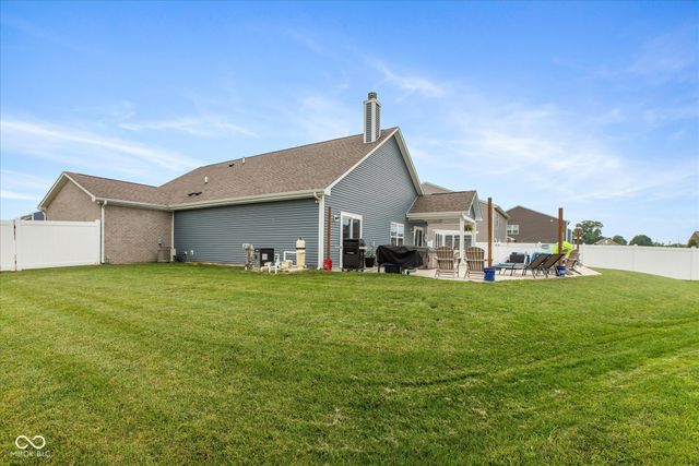 96 Mission Terrace Drive, Whiteland, IN 46184