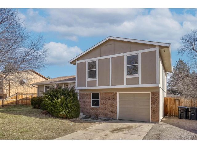 8478 Fenton St, Arvada, CO 80003